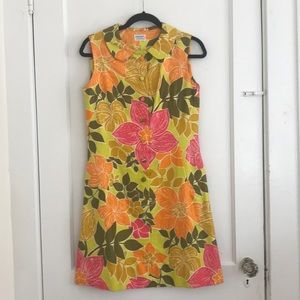 Vintage 1960s Flower Power Dress midi-knee peter pan collar spring dress